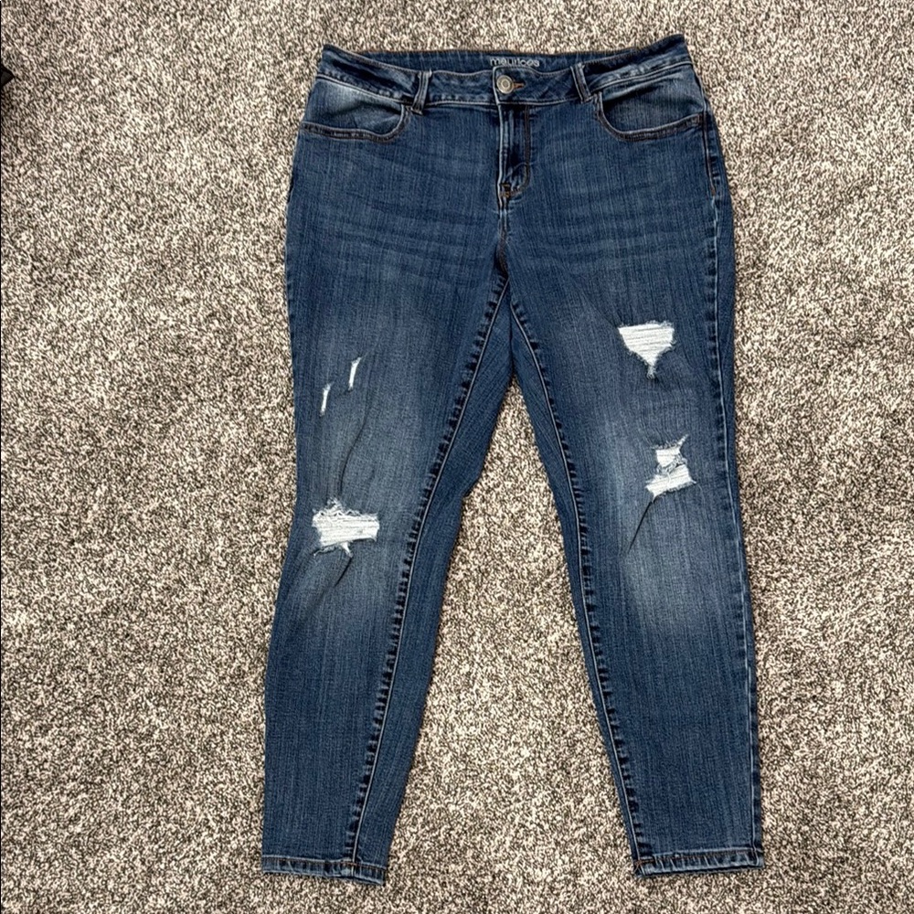 Women's Distressed Blue Jeans